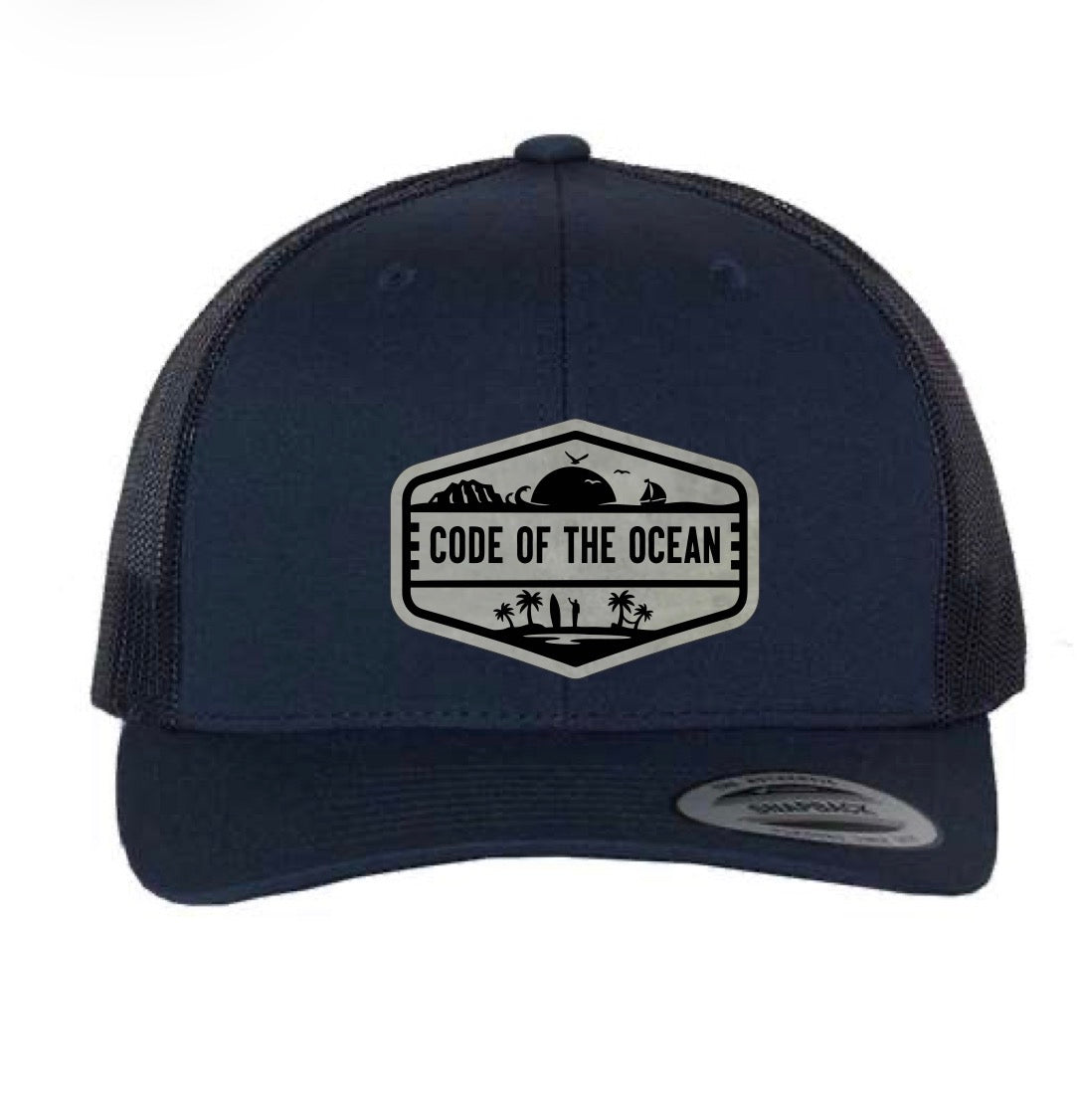 Trucker hat in Navy with leather patch